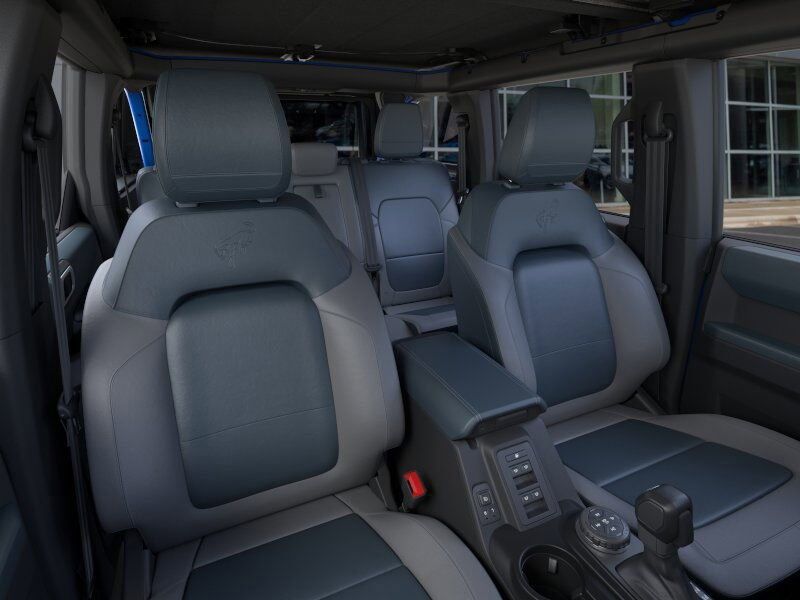 2024 Ford Bronco Outer Banks Green Bay WI