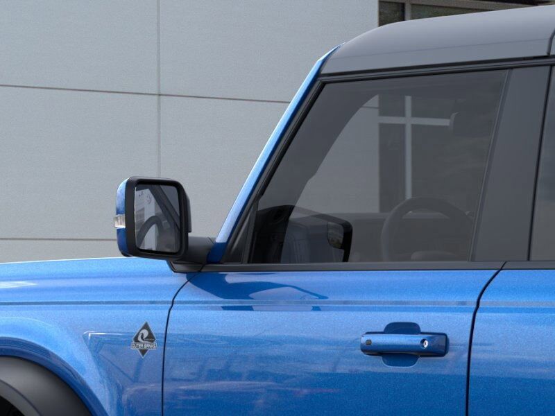 2024 Ford Bronco Outer Banks Green Bay WI