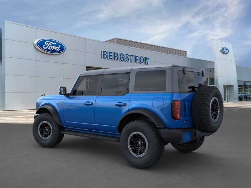2024 Ford Bronco Outer Banks Green Bay WI