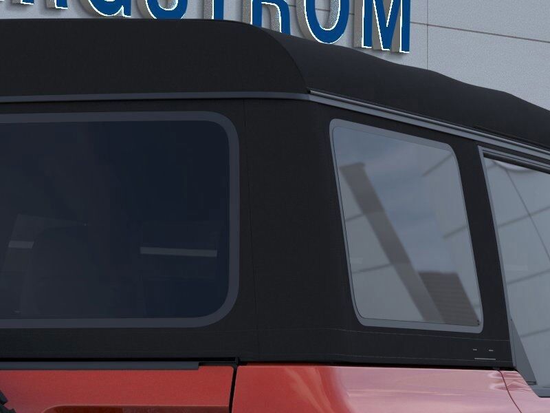 2024 Ford Bronco Outer Banks Green Bay WI