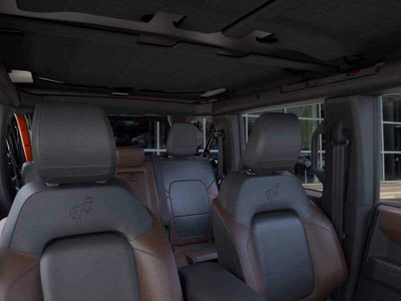 2024 Ford Bronco Outer Banks Green Bay WI