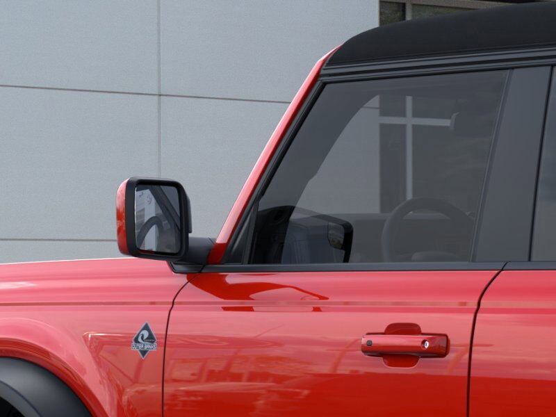 2024 Ford Bronco Outer Banks Green Bay WI