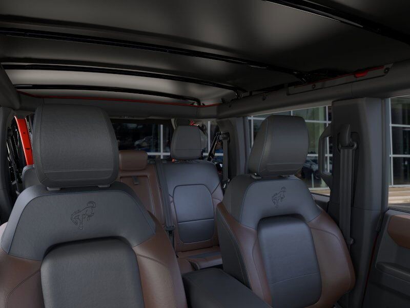 2024 Ford Bronco Outer Banks Green Bay WI