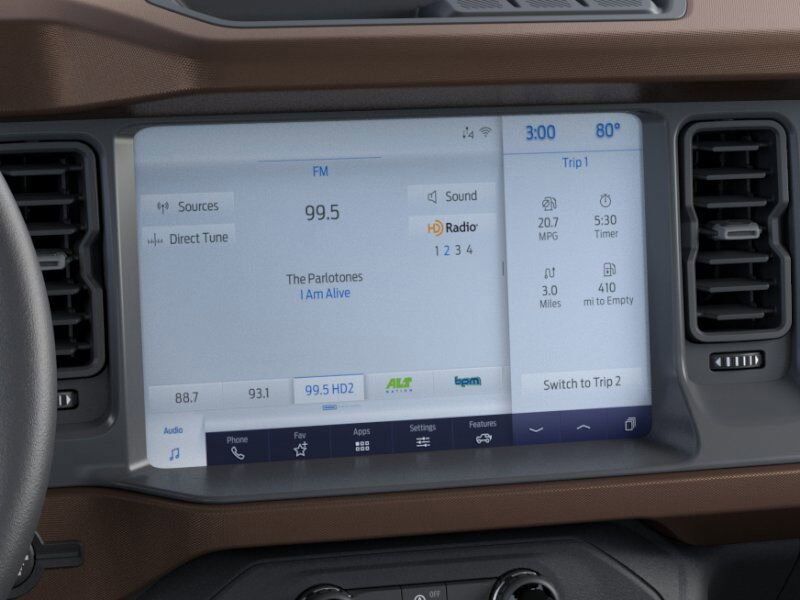 2024 Ford Bronco Outer Banks Green Bay WI