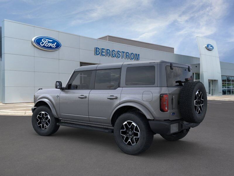2024 Ford Bronco Outer Banks Green Bay WI