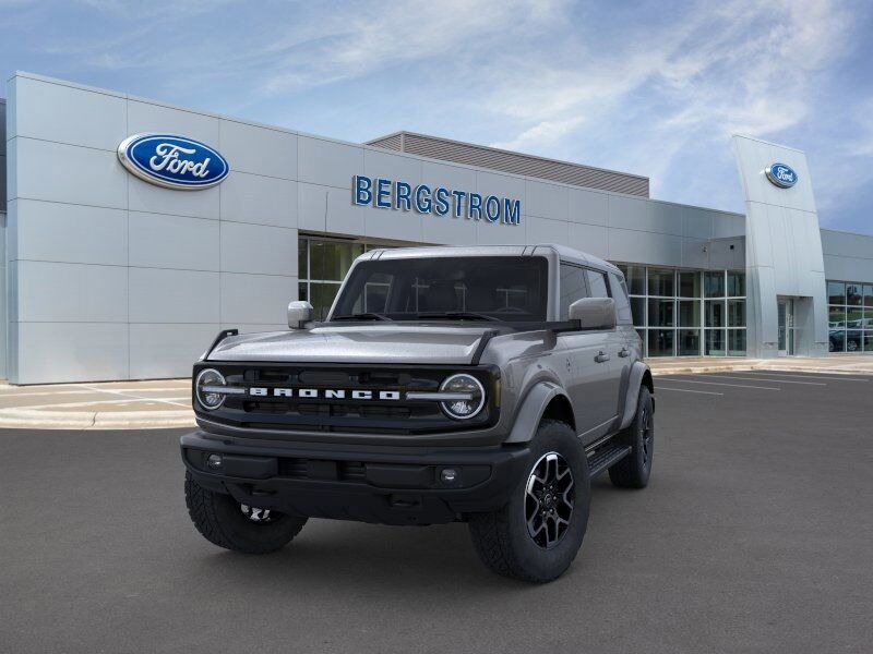 2024 Ford Bronco Outer Banks Green Bay WI