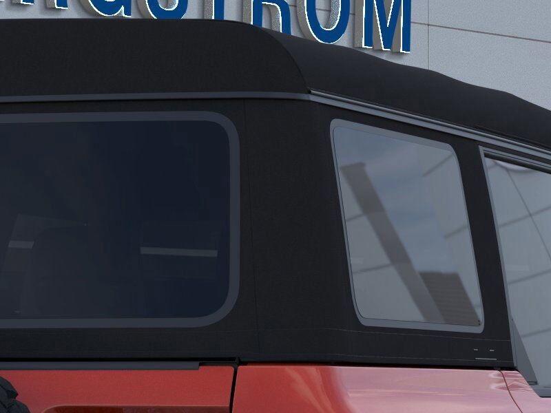 2024 Ford Bronco Outer Banks Green Bay WI