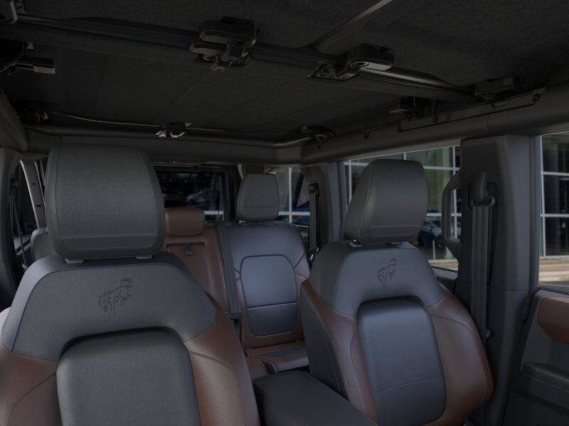 2024 Ford Bronco Outer Banks Green Bay WI