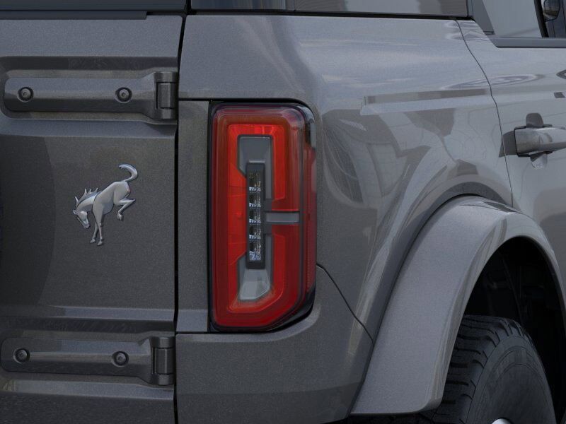 2024 Ford Bronco Outer Banks Green Bay WI