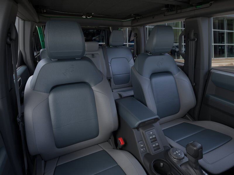 2024 Ford Bronco Outer Banks Green Bay WI