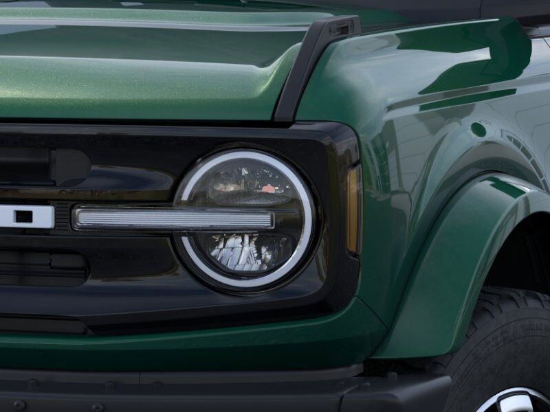 2024 Ford Bronco Outer Banks Green Bay WI
