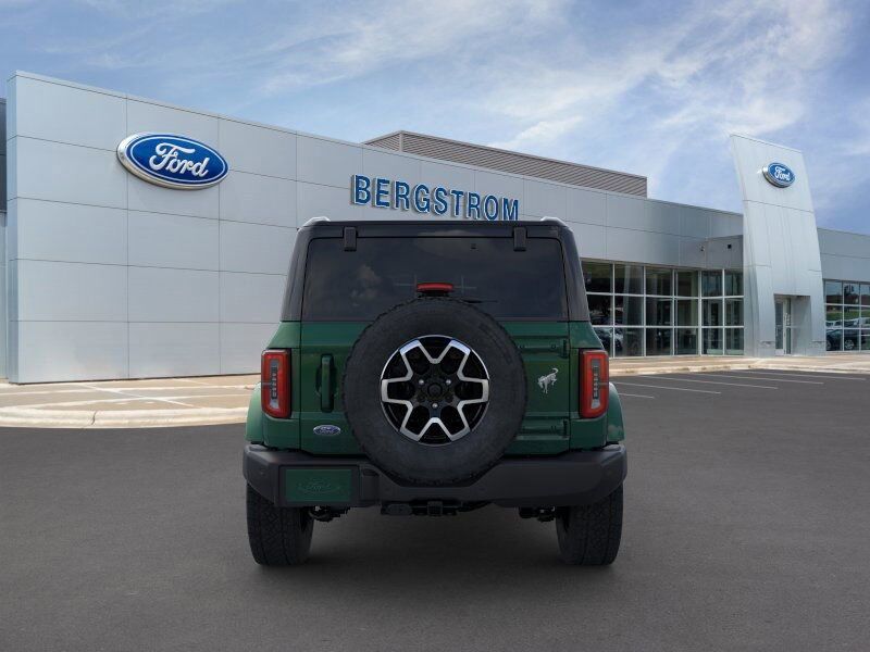 2024 Ford Bronco Outer Banks Green Bay WI