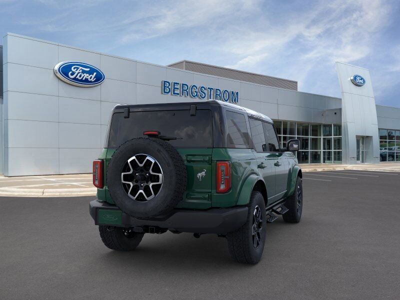 2024 Ford Bronco Outer Banks Green Bay WI