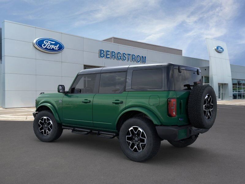 2024 Ford Bronco Outer Banks Green Bay WI