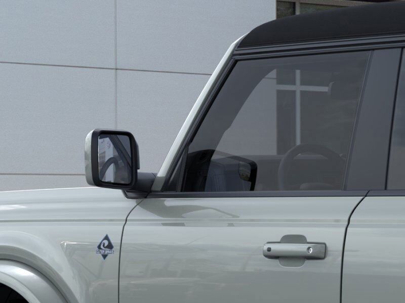 2024 Ford Bronco Outer Banks Green Bay WI