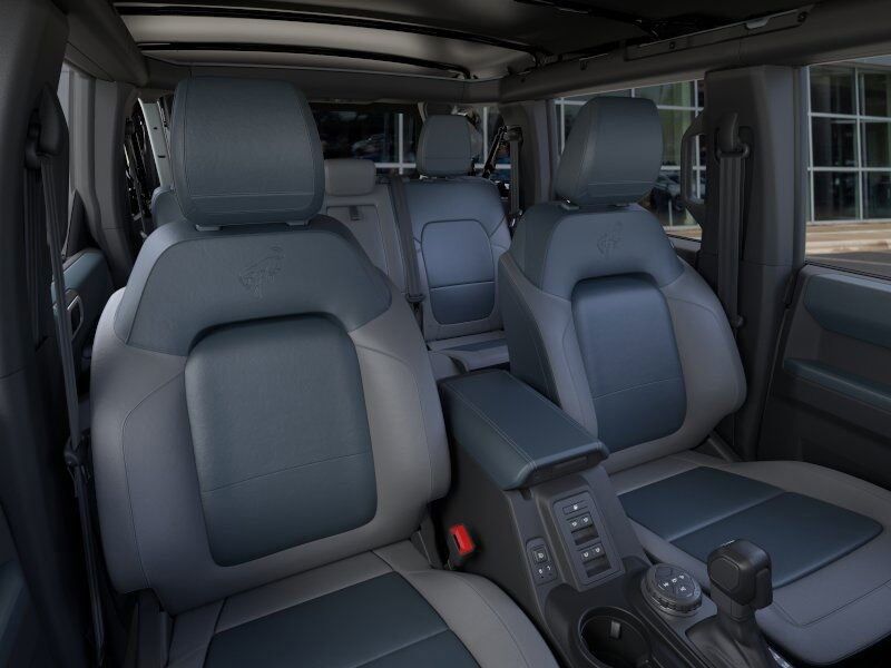 2024 Ford Bronco Outer Banks Green Bay WI