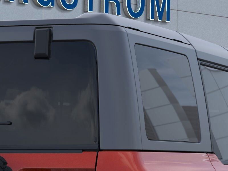 2024 Ford Bronco Outer Banks Green Bay WI