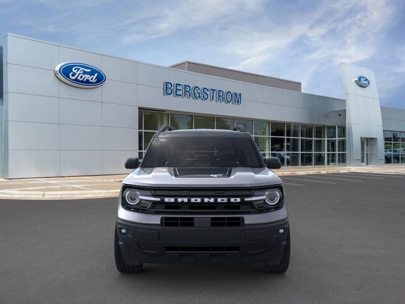 2024 Ford Bronco Sport Outer Banks Green Bay WI