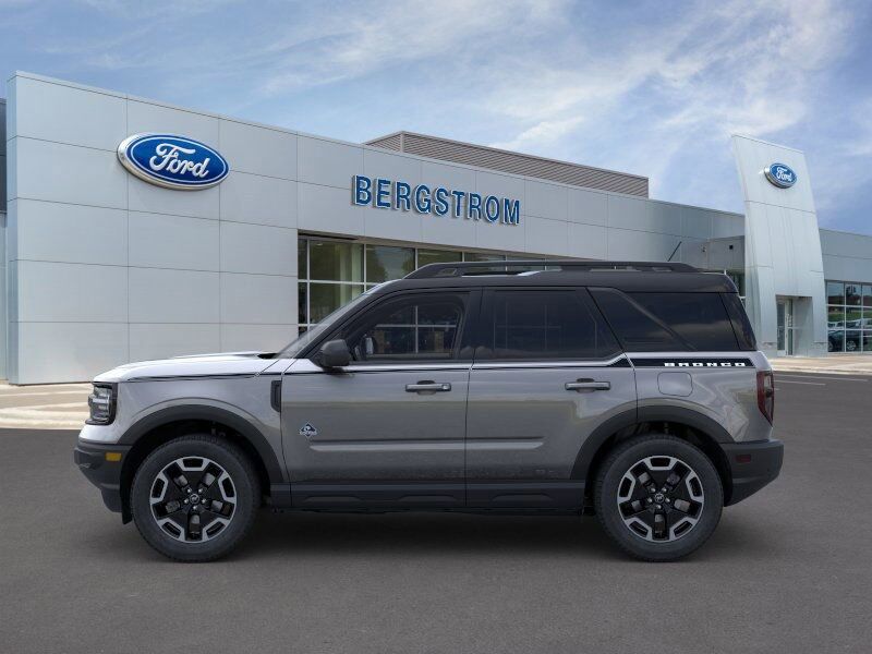2024 Ford Bronco Sport Outer Banks Green Bay WI