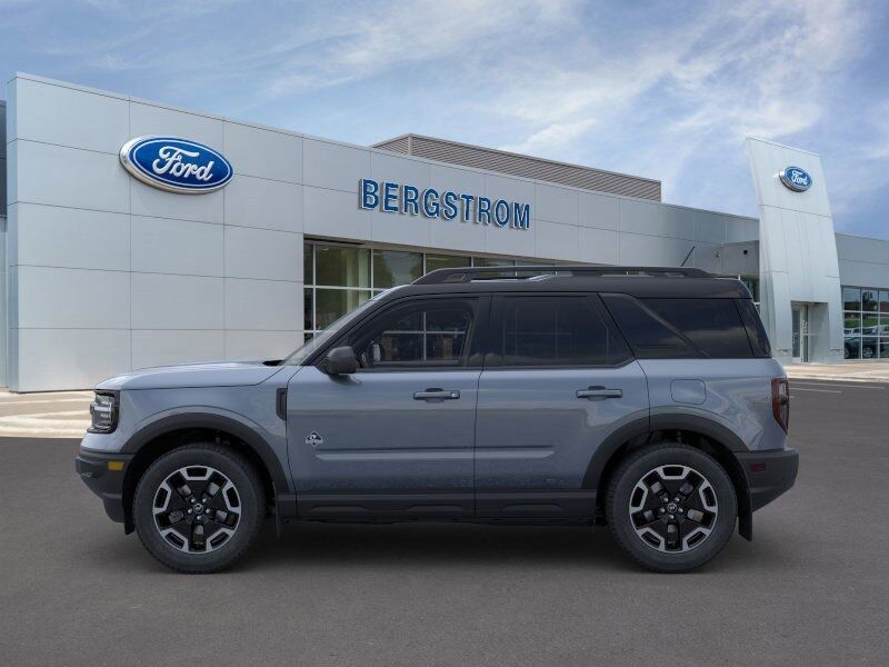 2024 Ford Bronco Sport Outer Banks Green Bay WI