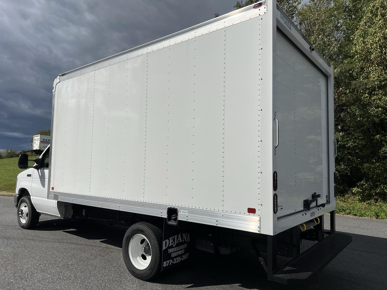 2024 Ford E-350SD Base Richmond VA