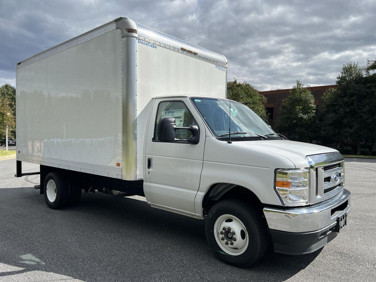 2024 Ford E-350SD Base Richmond VA