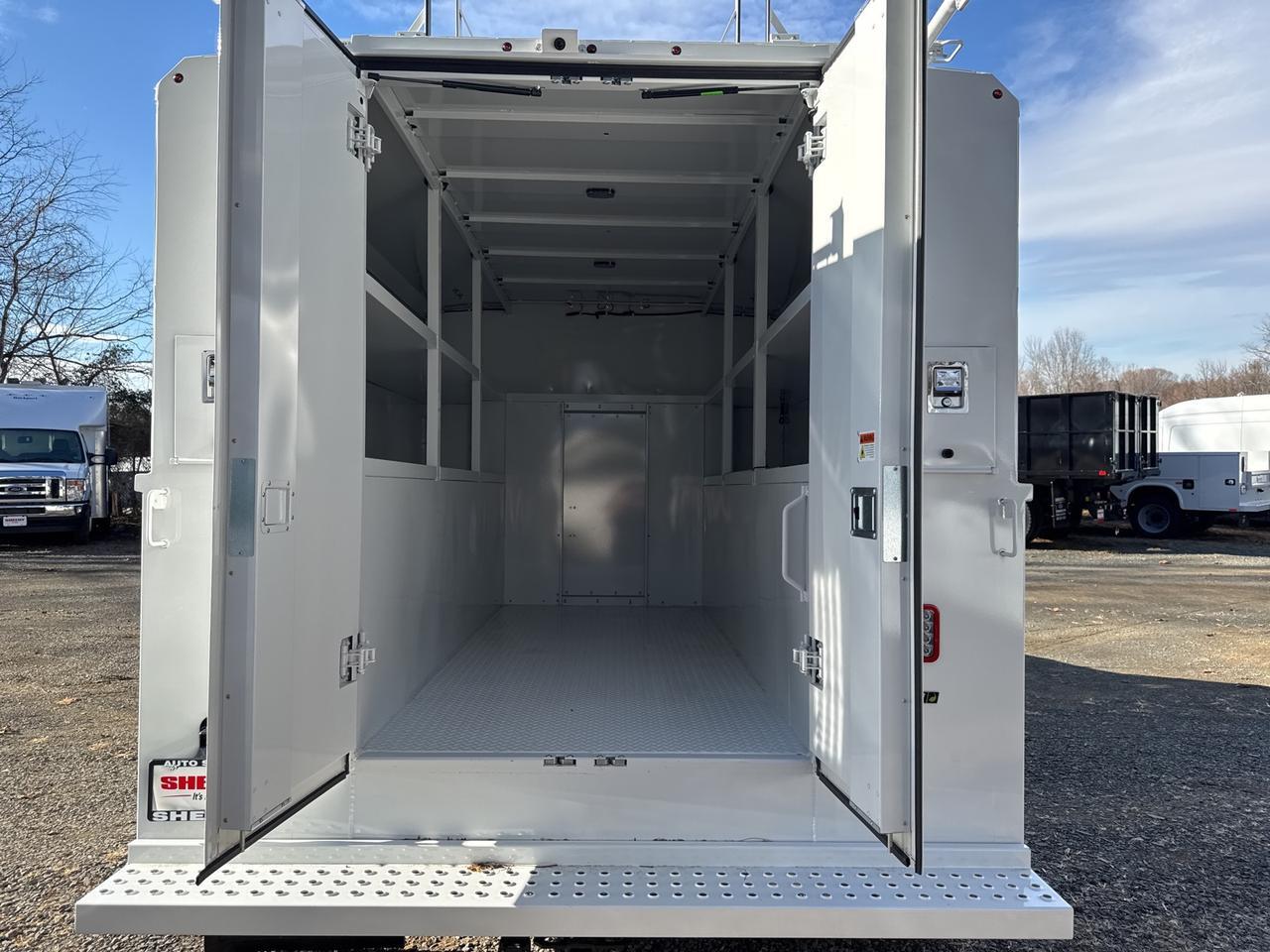 2024 Ford E-350SD Base Warrenton VA