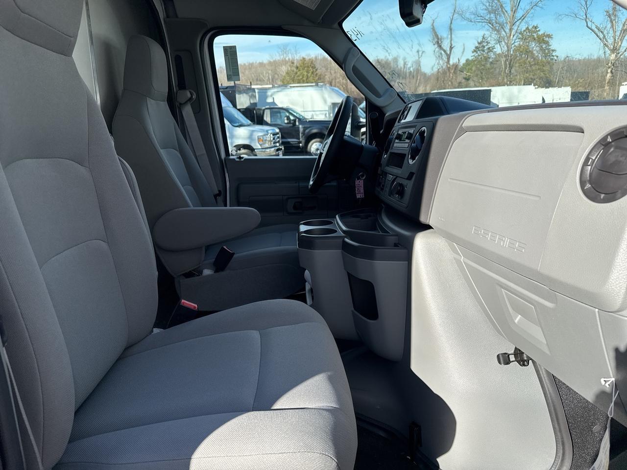 2024 Ford E-450SD Base Warrenton VA