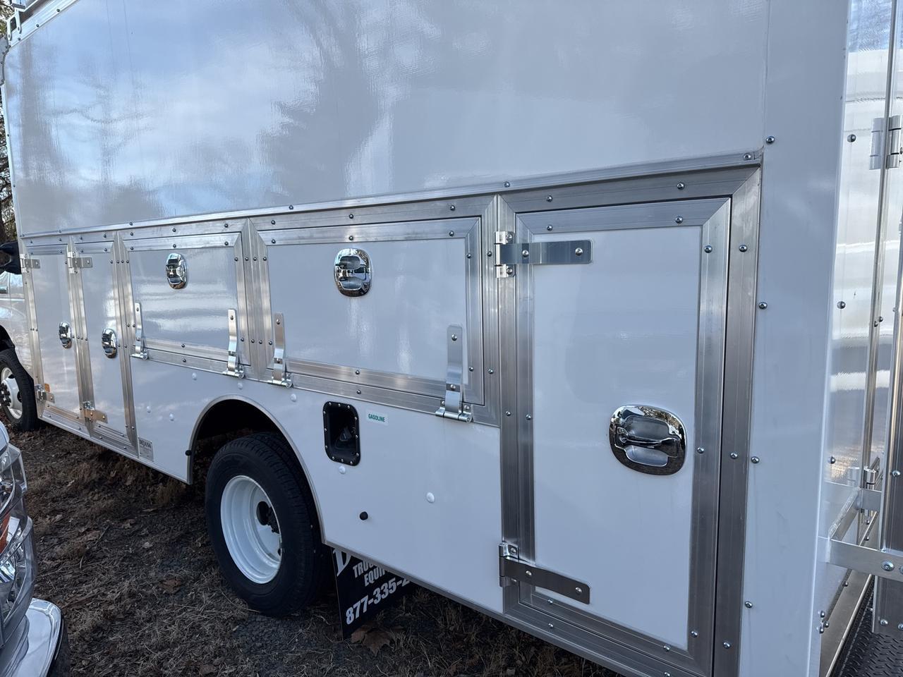 2024 Ford E-450SD Base Warrenton VA
