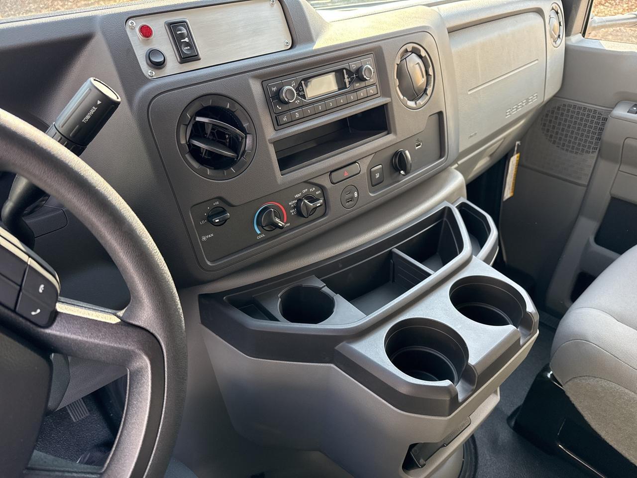 2024 Ford E-450SD Base Warrenton VA