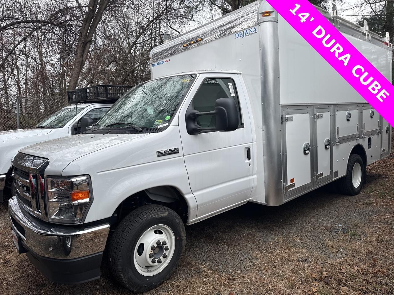 2024 Ford E-450SD Base Warrenton VA