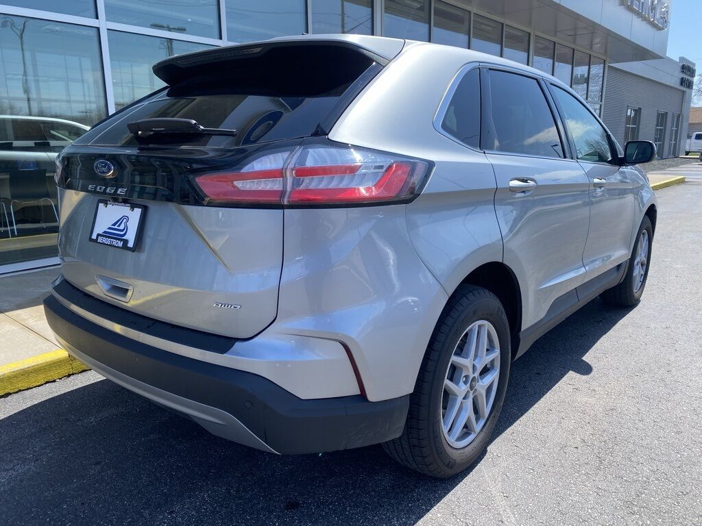 2024 Ford Edge SEL Green Bay WI