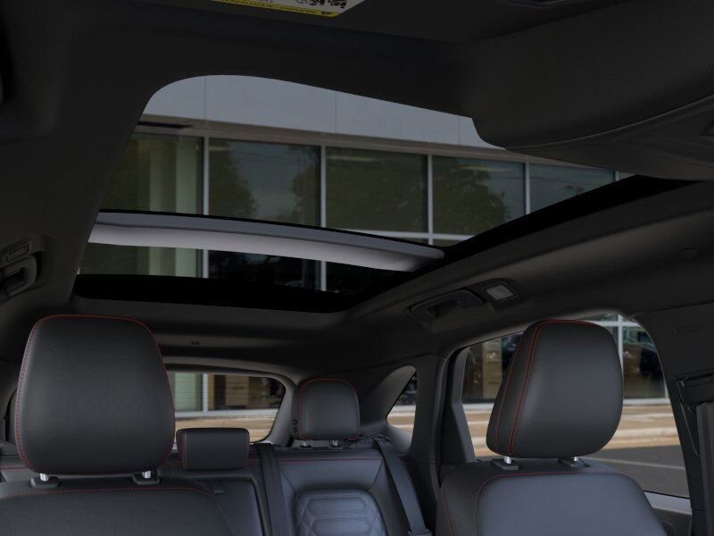 2024 Ford Escape Hybrid ST-Line Elite Green Bay WI