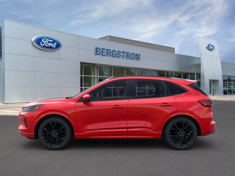 2024 Ford Escape Hybrid ST-Line Elite Green Bay WI