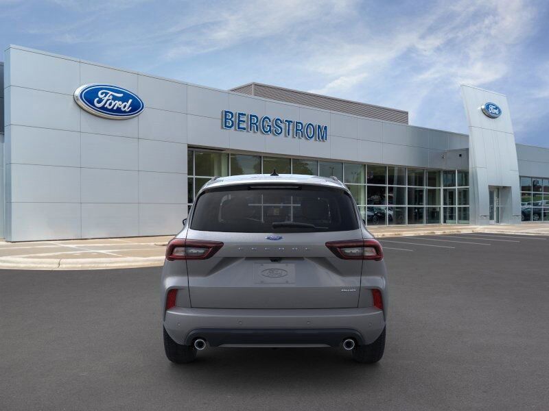 2024 Ford Escape ST-Line Elite Green Bay WI