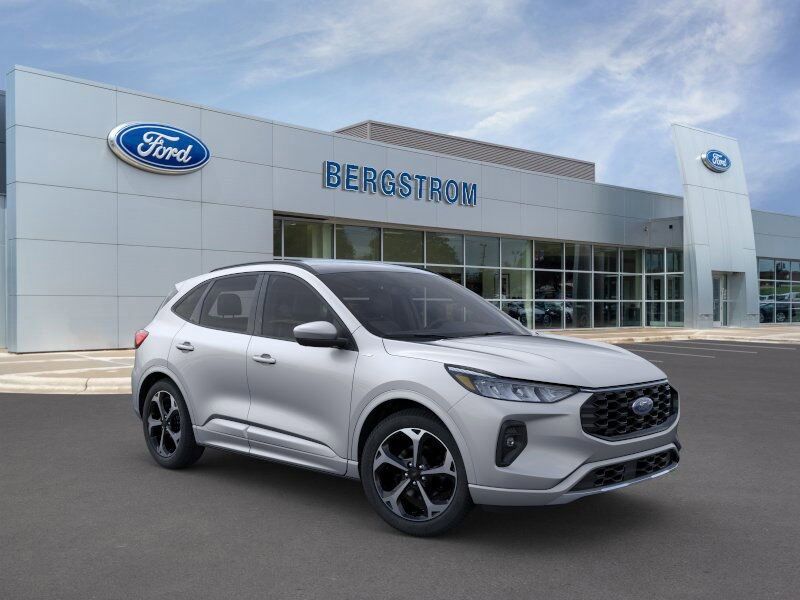 2024 Ford Escape ST-Line Select Green Bay WI