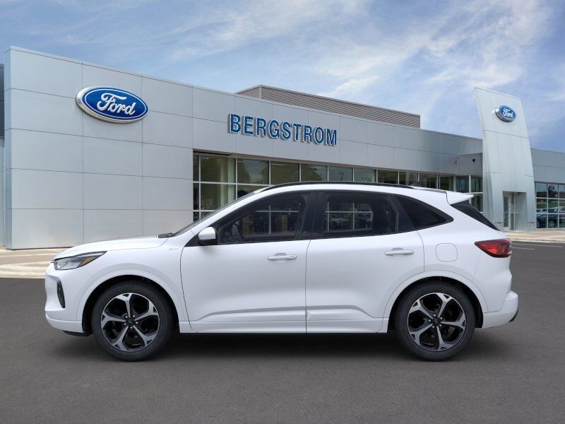 2024 Ford Escape ST-Line Select Green Bay WI
