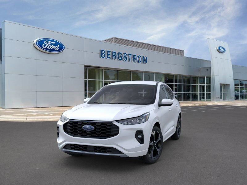 2024 Ford Escape ST-Line Select Green Bay WI