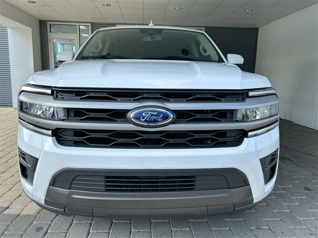 2024 Ford Expedition Max XLT Quincy MA