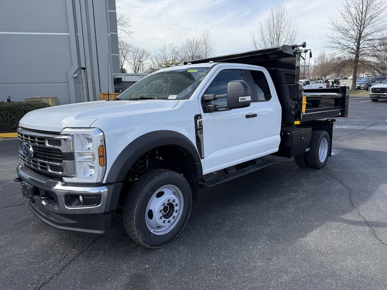 2024 Ford F-550SD XL