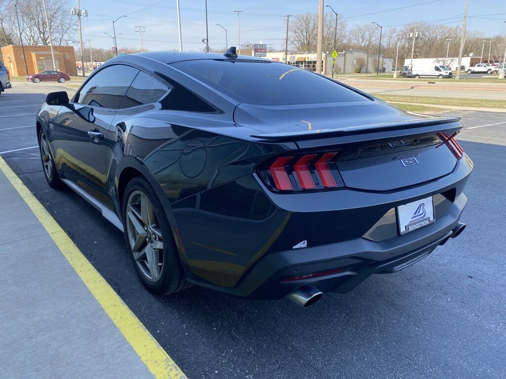 2024 Ford Mustang GT Green Bay WI