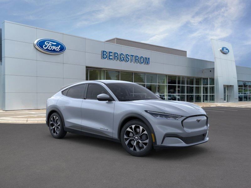 2024 Ford Mustang Mach-E Select Green Bay WI