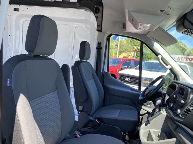2024 Ford Transit-250 Base Green Bay WI