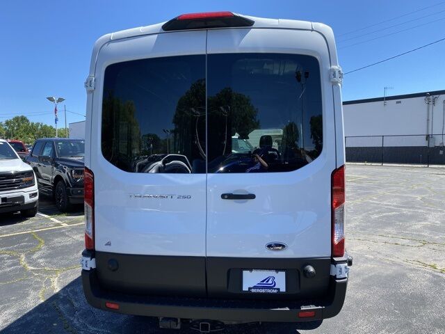 2024 Ford Transit-250 Base Green Bay WI