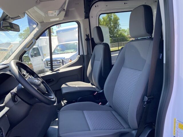 2024 Ford Transit-250 Base Green Bay WI
