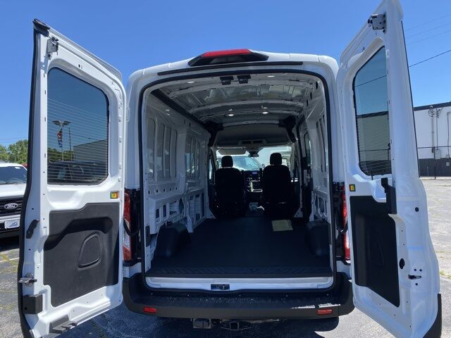 2024 Ford Transit-250 Base Green Bay WI