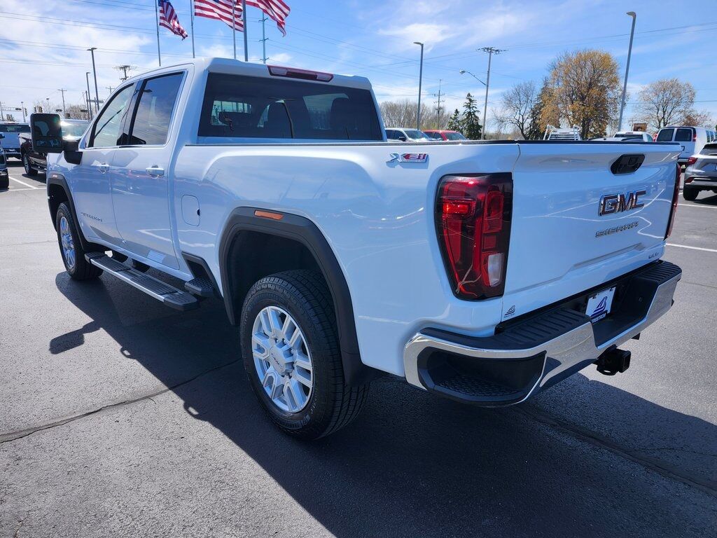 2024 GMC Sierra 2500HD SLE Green Bay WI