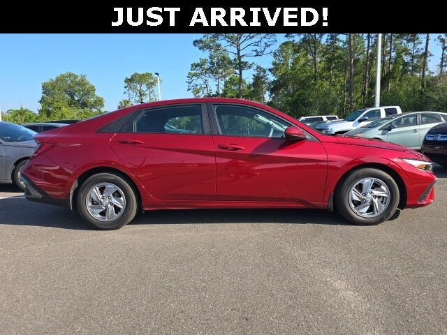 2024 Hyundai Elantra SE Quincy MA
