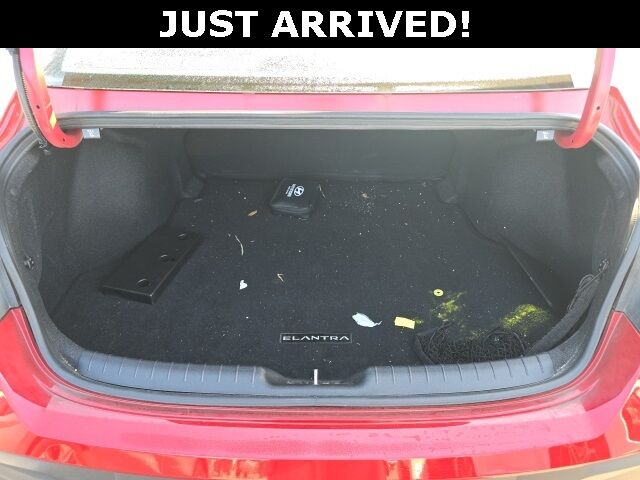 2024 Hyundai Elantra SE Quincy MA