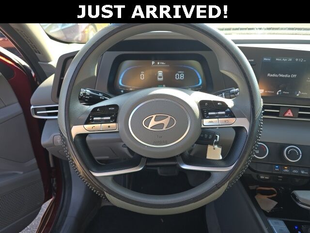 2024 Hyundai Elantra SE Quincy MA